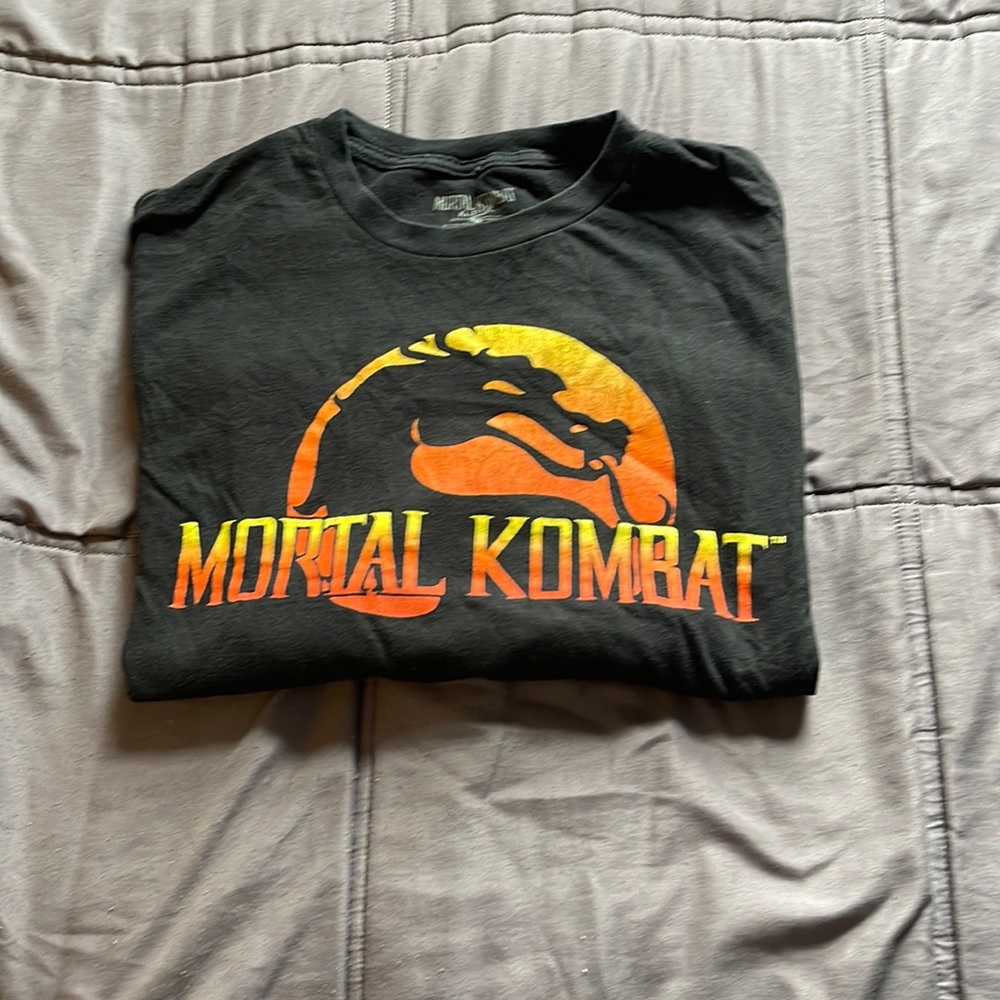 Black Mortal Kombat vintage tee